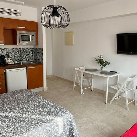Illescas Apartamento Estepona Exteriör bild